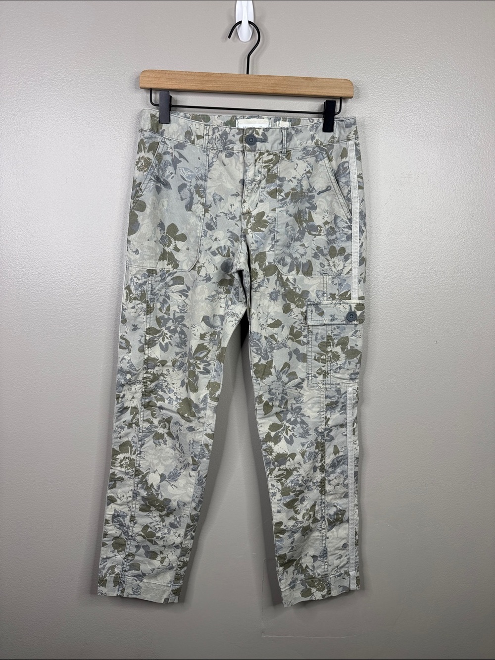 HEI HEI Anthropologie Floral Straight Leg Pants - Women's Size 2 Small Utility